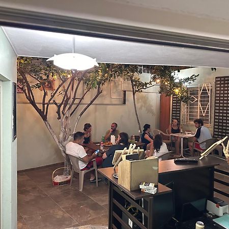 Tirana Lemon Breeze Hostel Екстер'єр фото